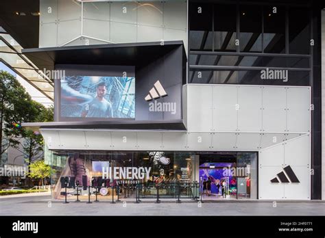 adidas brand centre orchard.